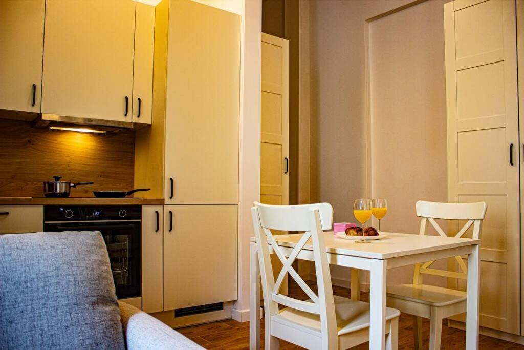 Apartment Mieszkanie W Centrum Warszawy